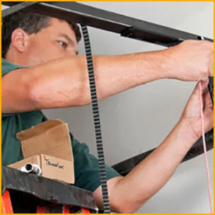 Global Garage Door Service Crofton, MD 410-452-7551 - garage-door-maintenance-gdr-07m